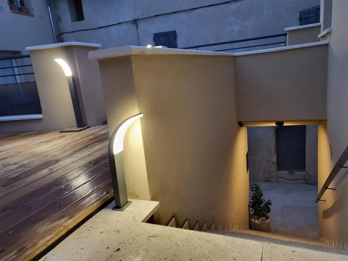 Porticus Saunarie Villa Malaucène