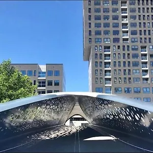 https://idylisch-appartement-met-gratis-prive-parking-centrum.hotelsghent.com