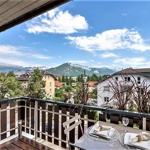 Le Golden à 5min Du Centre-ville Avec Parking Privatif Gratuit Appartement Annecy
