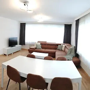 https://project-9.bruges-hotels.info
